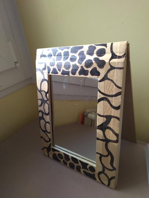 Miroir en carton, déco léopard 