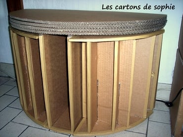 Table demi lune en carton